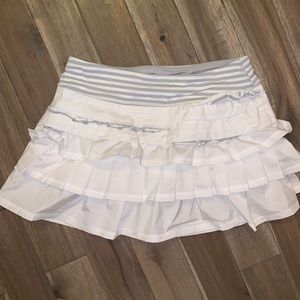 Lululemon running or tennis skirt